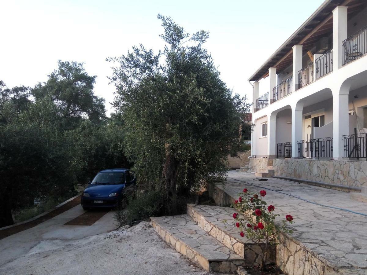 Helios & Elia Family Apartment لياباديس المظهر الخارجي الصورة